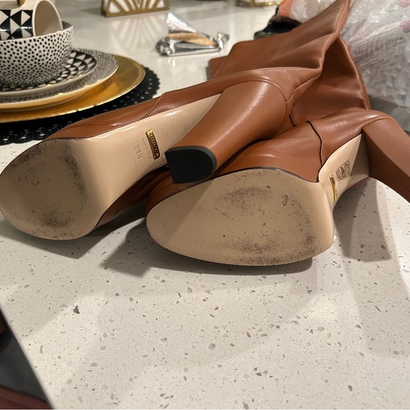 Women’s Gucci Boots - Picture 7 of 8